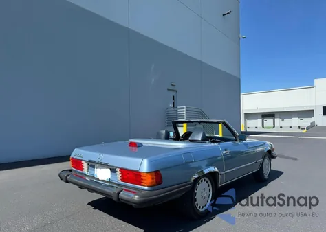 1987 Mercedes-Benz 560 Sl из США, поврежденный, VIN WDBBA48D0HA065066